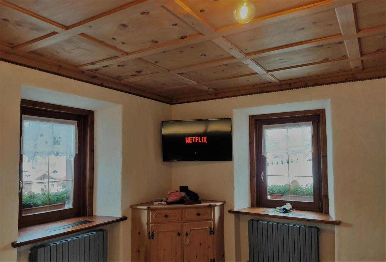 Mountain Chalet Milly Livigno Exterior photo